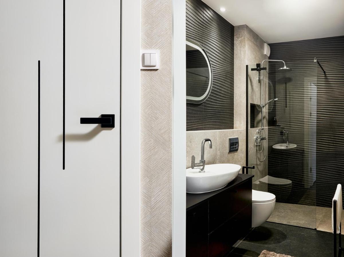 Lumina Luxury Apart Near Reymont Park Apartamento Łódź Exterior foto